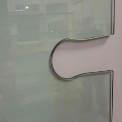 Porte Clarit® 927 en verre trempé clair de 8mm (verre pré-percé pour pose serrure et paumelles) 