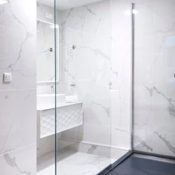 Verre Trempé Clair Anticorrosion Calcaire, épaisseur 8 mm 