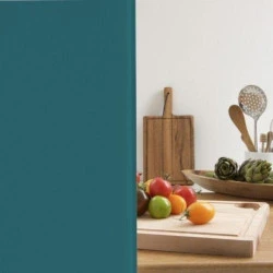 Verre trempé laqué vert pétrol pour fond de hotte 